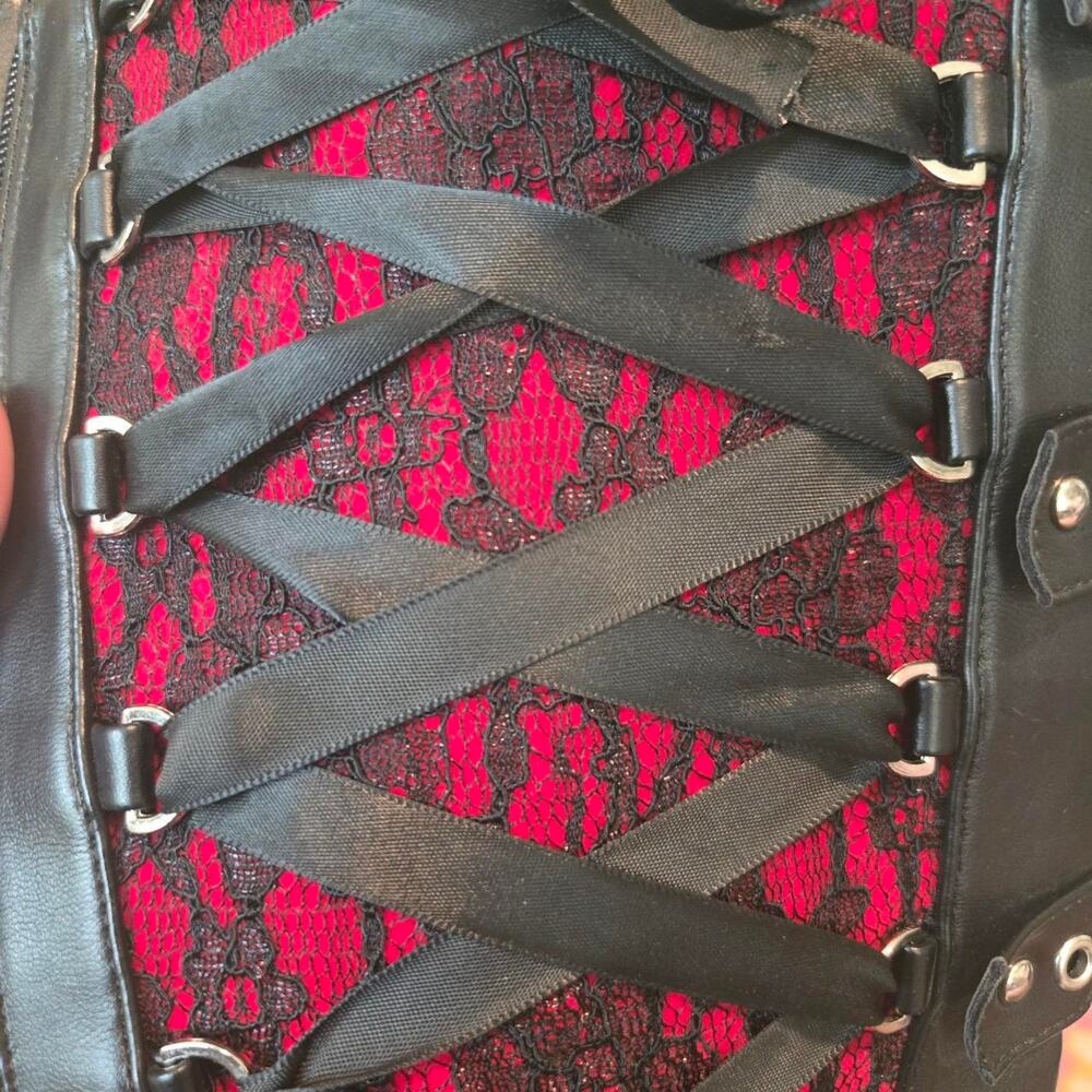 Goth lace up knee - Picture 5 of 7